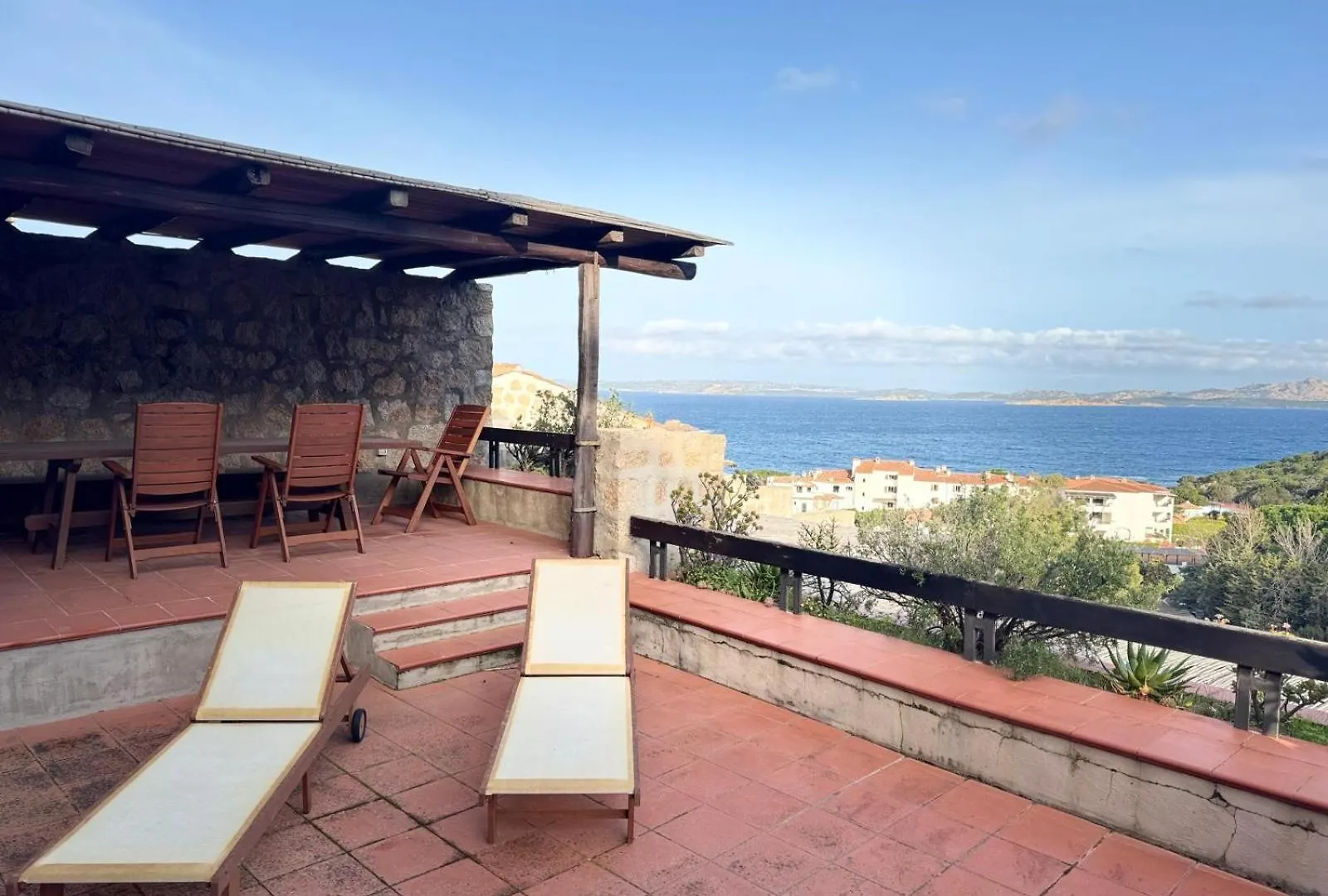 Exclusive Apartment Scalachiusa Baja Sardinia