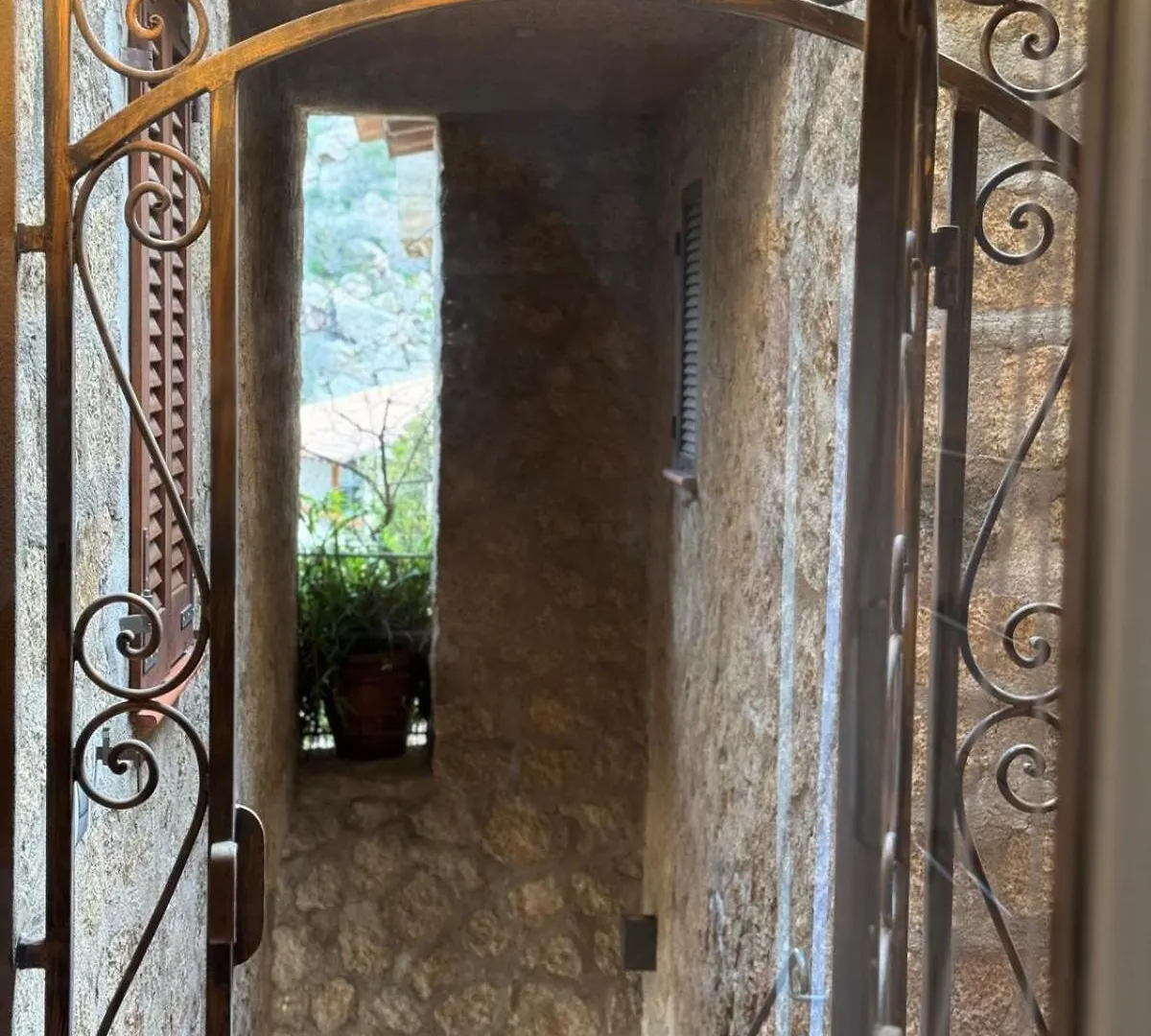 Exclusive Apartment Scalachiusa Baja Sardinia
